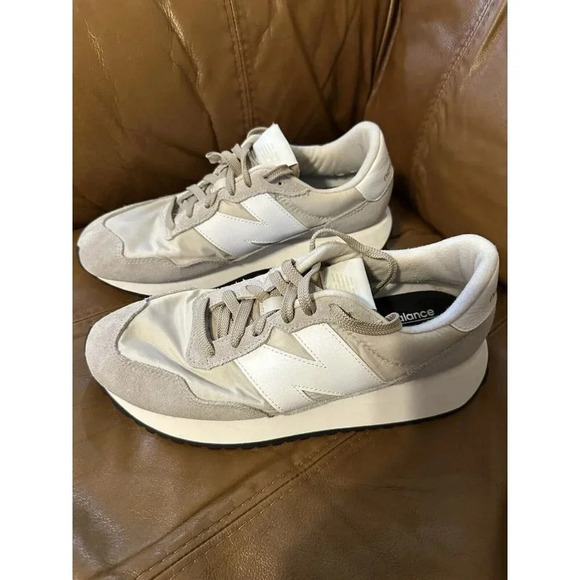 Size 9.5 - New Balance 237 Tan/White. Comfortable Athletic Walking Casual